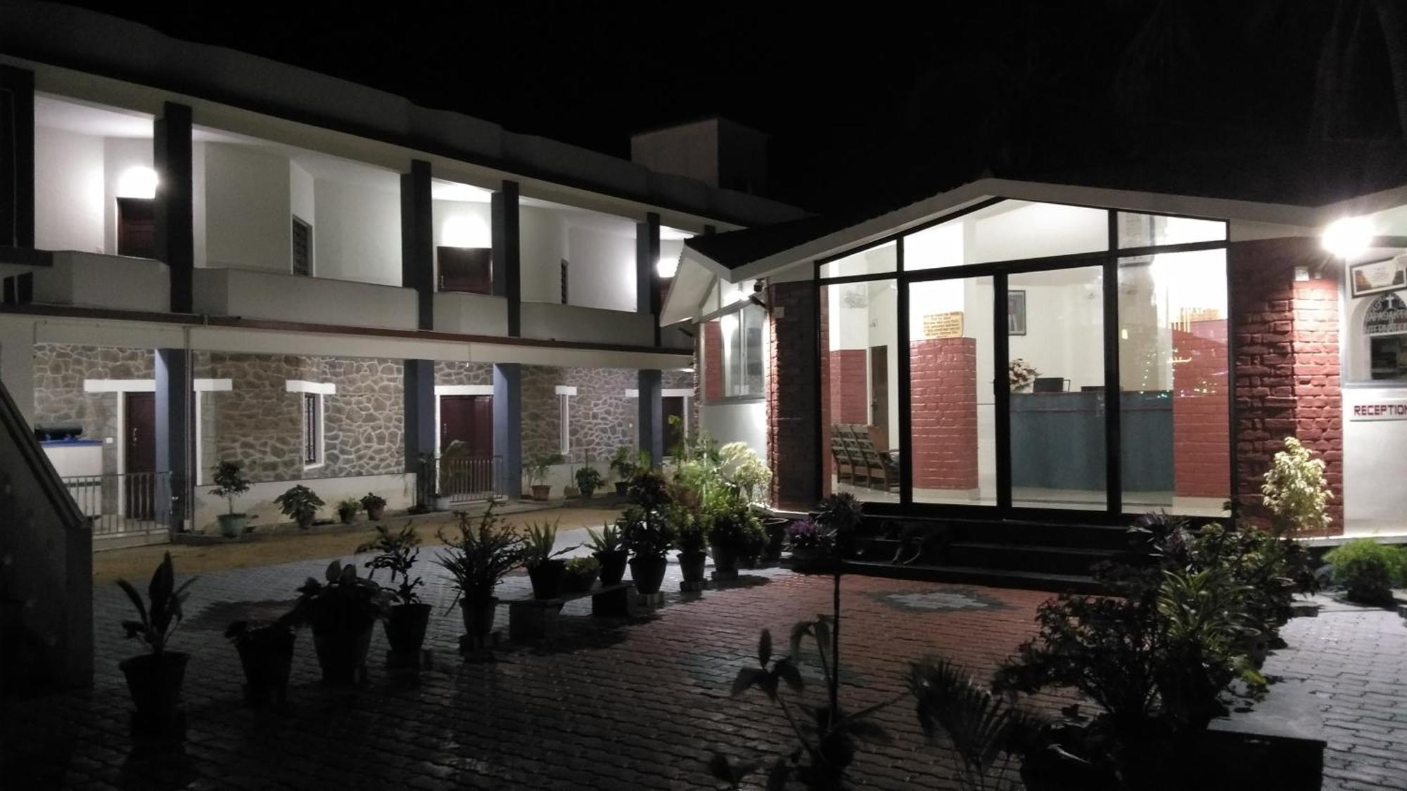 Hotel Jebasakthy Kanyakumari Exterior photo