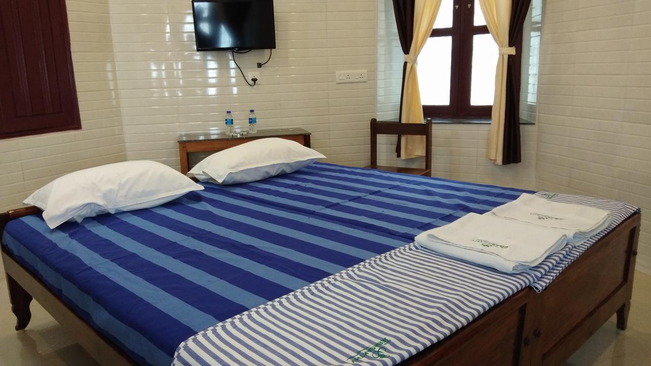 Hotel Jebasakthy Kanyakumari Exterior photo