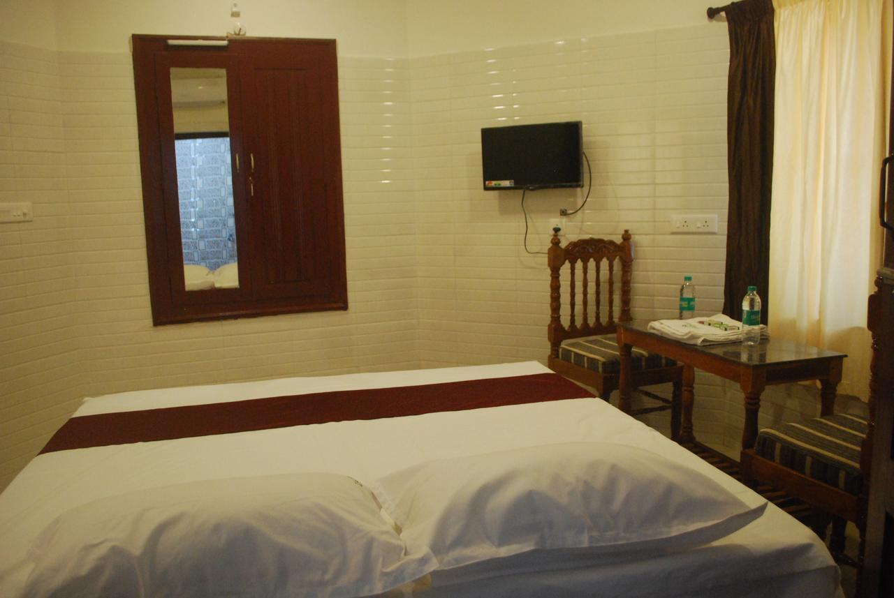 Hotel Jebasakthy Kanyakumari Exterior photo